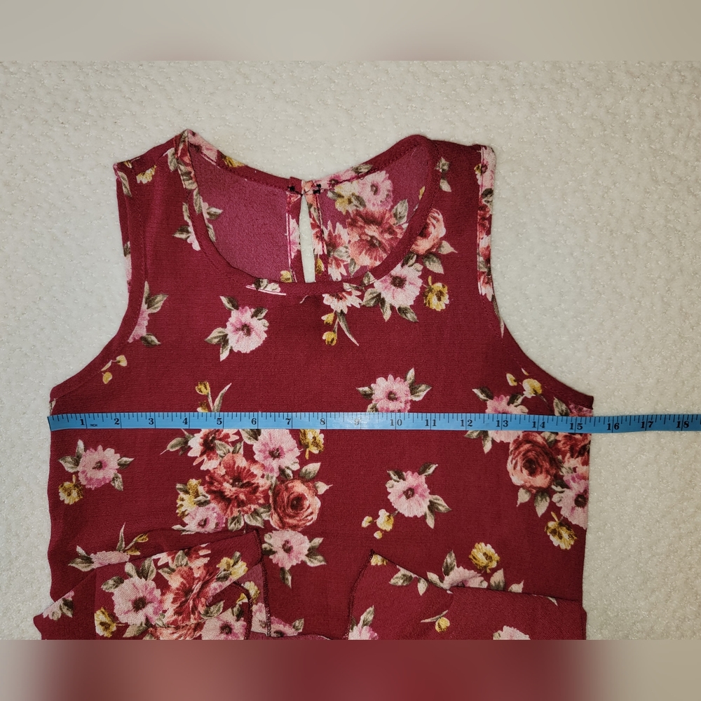 Floral High-Low Top - Picture 2 of 9